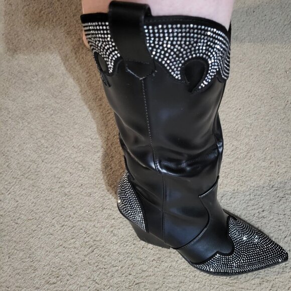 NWT WOMAN'S RHINESTONE VEGAN LEATHER COWBOY BOOTS SZ 9 - Picture 3 of 8